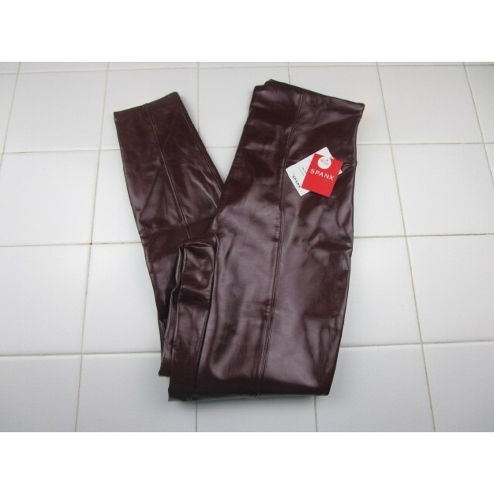 Spanx Petite Faux Patent Leather Leggings Women's Medium Liquid Gloss Ruby